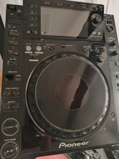 Pioneer CDJ-2000 CD Player Pair 