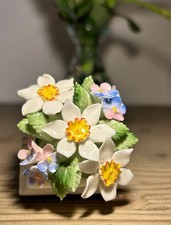 Royal Doulton Bone China Flower Posy Basket