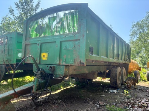 Bailey tipping trailer - tipping,
