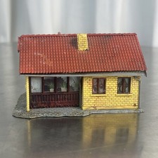 Vintage Heljan Scandi House