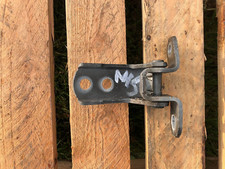 TOYOTA CELICA DOOR HINGE NS