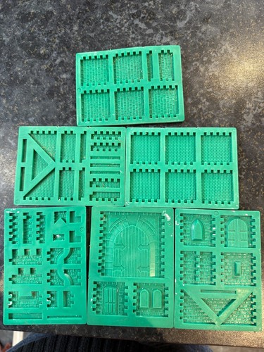 Plaster building moulds - oo,