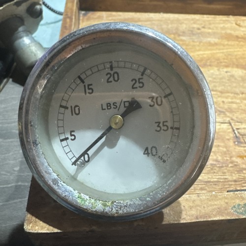 Vintage oil pressure - oil, gauge