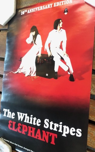 The white stripes elephant - white,