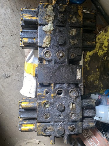 Hymac 121 141 hydraulic - hymac, valve