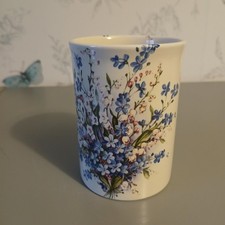 Crabtree & Evelyn Bathroom