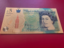 £5 Pound Gold Collectable note Elizabeth 11