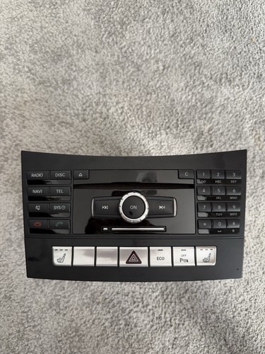 Mercedes benz command head - mercedes,