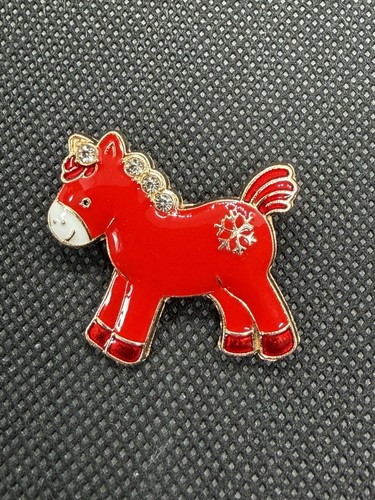 Pretty lucky red horse brooch - pretty,