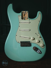 Fender Special Edition Lacquer