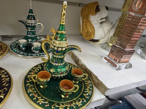 Luxury green gold arabic - gold,