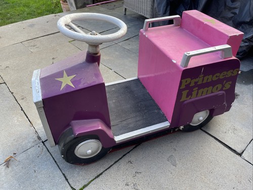Whitaker bros fairground - whitaker, ride