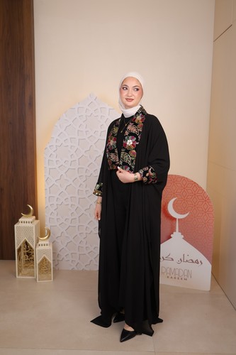 Elegant black open front - black,