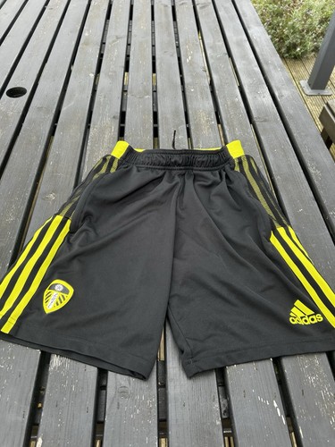 Leeds united black - united,