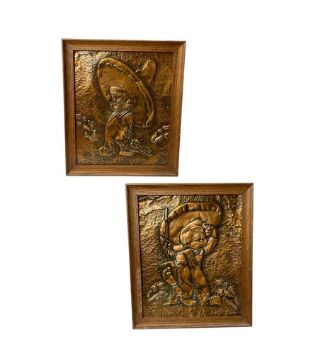 Vintage set embossed - of, 2