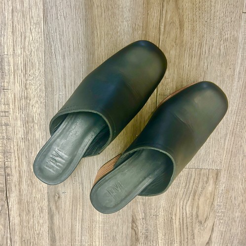 Frye clogs