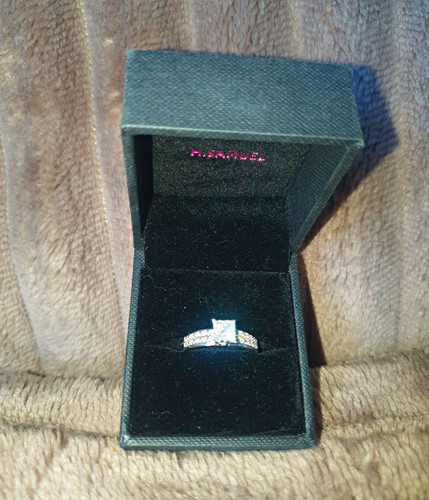 Samuel 9ct gold - 9ct, w.gold