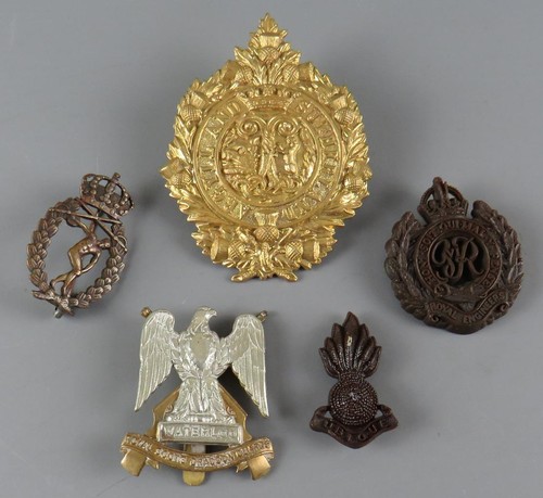 Lot vintage army cap badges - vintage,