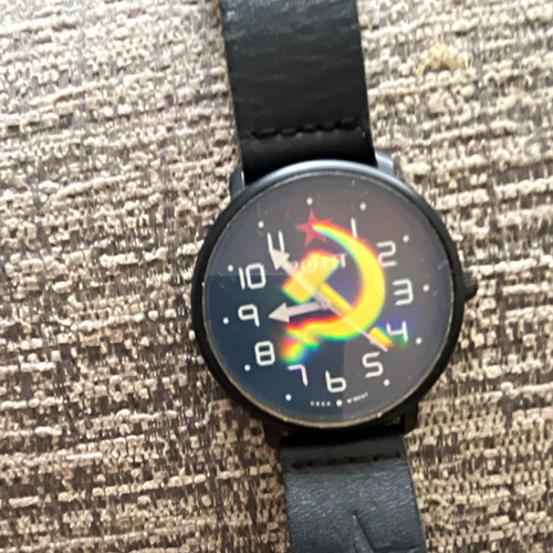 Analogue quartz wristwatch - quartz,