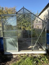 Aluminium Glass Greenhouse 6 x 8 ft Complete with Metal Base