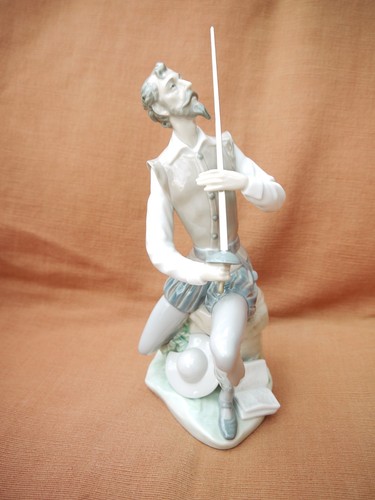 Lladro oration don - ,