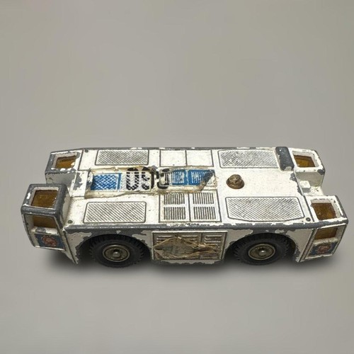 Tomica mitsubishi airport - mitsubishi,
