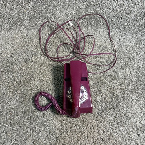 Wild wolf purple retro - wild, style