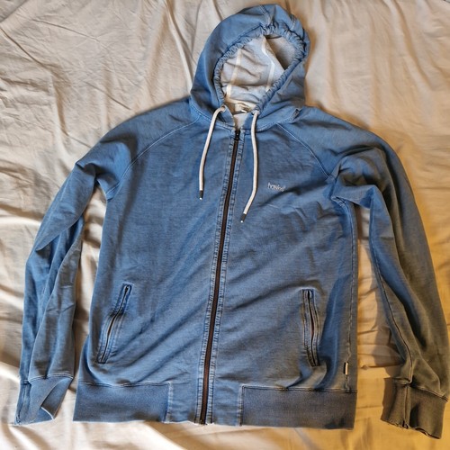 Howies 100 organic cotton - howies,