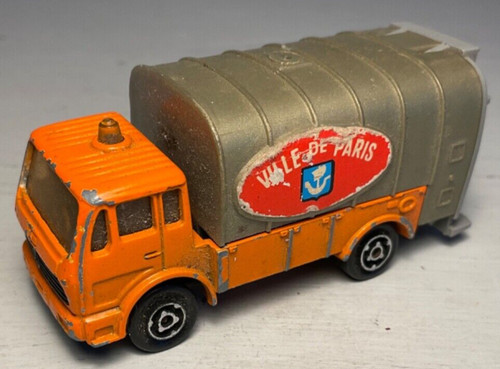 Majorette mercedes benz refuse - majorette,