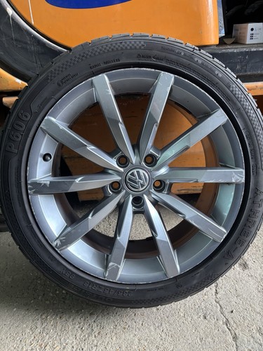 Passat alloy wheel - 18”,