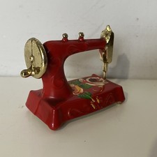 Miniature Sewing Machine