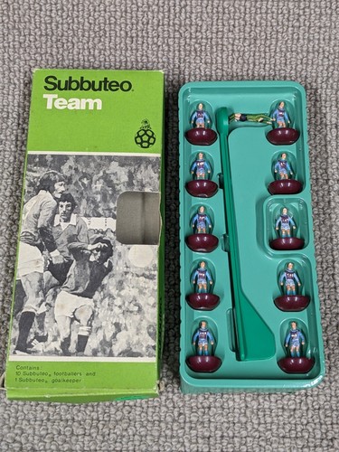 Subbuteo aston villa ref 333 - villa,
