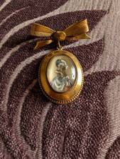 ANTIQUE VINTAGE HAND PAINTED THOMAS L MOTT BROOCH / PIN CRINOLINE LADY BOW BAR