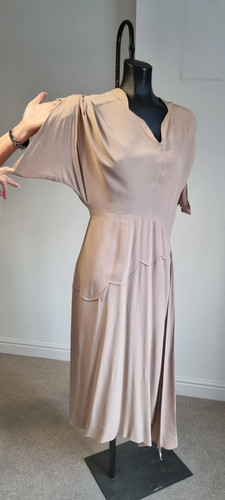 Genuine 1940s crepe - , dress
