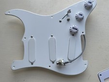 Gilmour Strat SSS 1-ply White