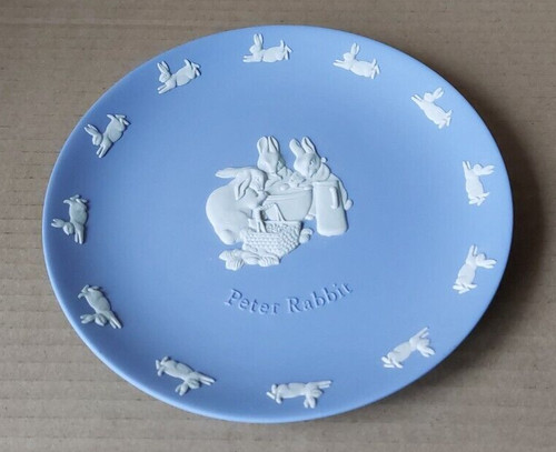 Wedgwood blue jasperware peter - wedgwood,