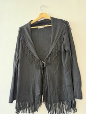 Kenar Black Fringe Open