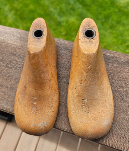 Vintage wooden pair - vintage,