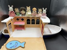 Sylvanian Families Seaside Cruiser House Boat Vehicle With 7 Figures