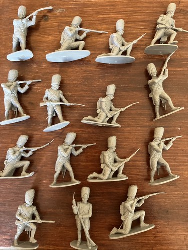 Airfix scale military - 1:32,