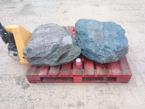 Large granite garden - ,