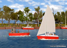 Boat set : 2 sailboats, motor