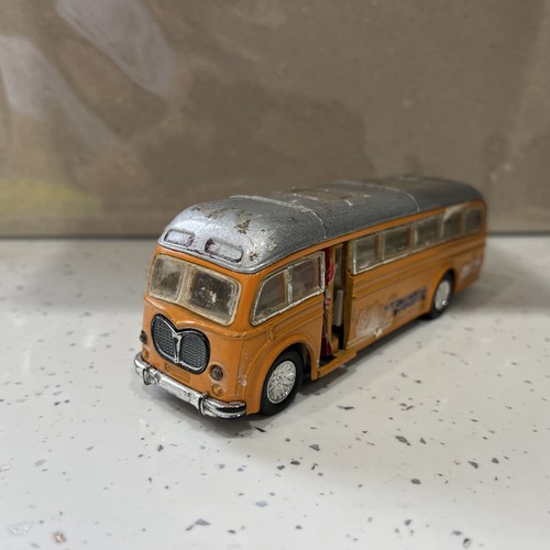 Sunnyside ss5856 malta bus - sunnyside,