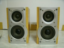 Panasonic Pair of Book Shelf