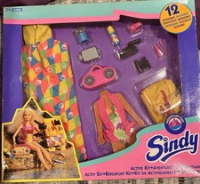 Hasbro Sindy doll accessories - #18439 Active Kit 1994 NRFB