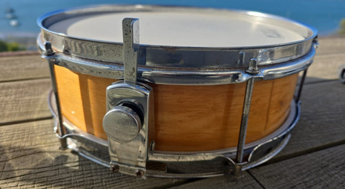 Percussion plus wood - plus, 12''