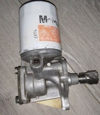  NEW NOS GENUINE OIL PUMP &