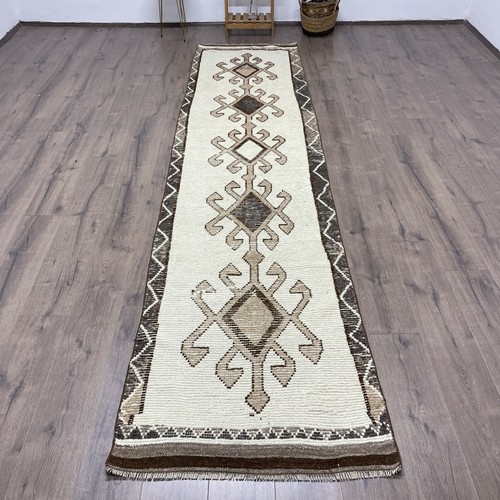 White herki carpet knotted - carpet,,