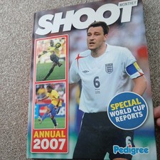 Shoot Annual 2007. signed