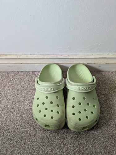 Pastel green crocs fits size - pastel,